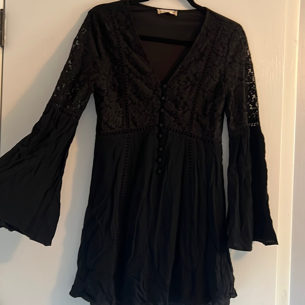 Altar’d state bell sleeve lace detail dress